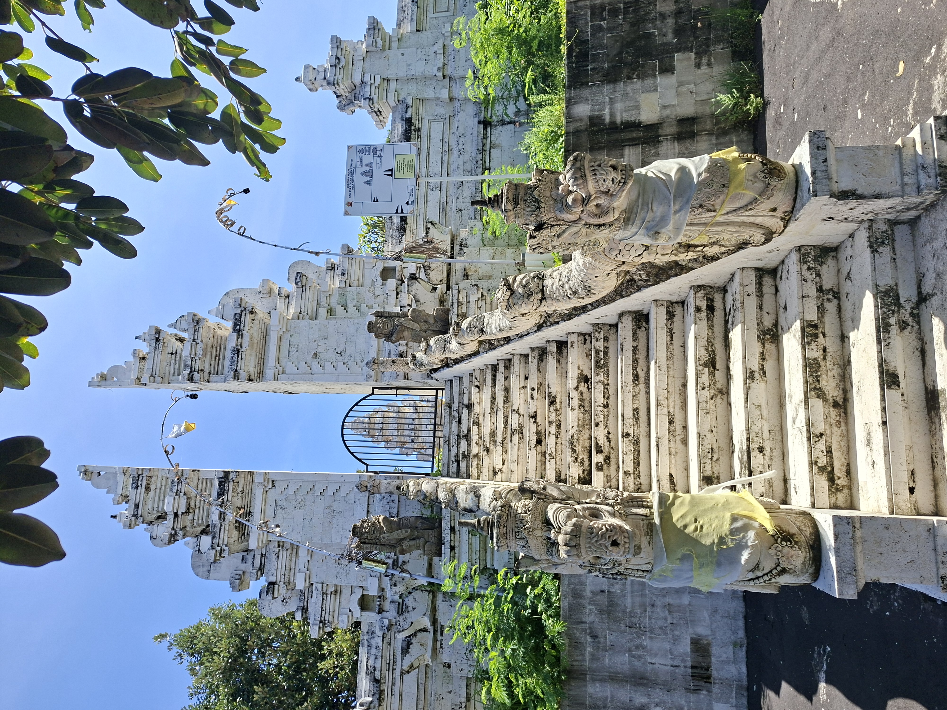 UNIKAT family-friendly e-bike tour Bali ITDC park gardens with children
